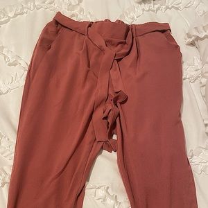 Mauve paper bag pants